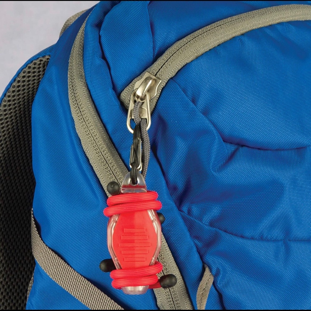 Nite Ize BugLit Micro Flashlight - Red + Black With White LED - Picture 5 of 10
